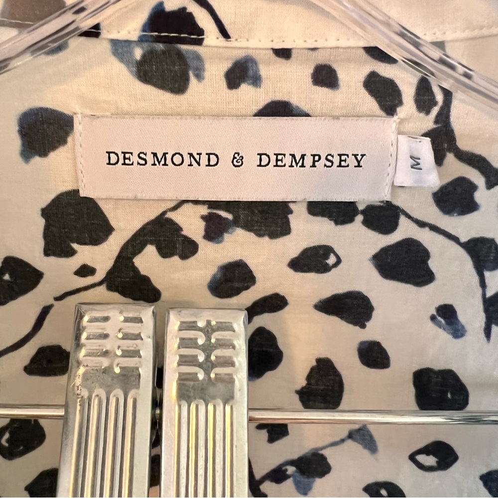 Desmond & Dempsey signature pajama top M - Picture 2 of 8